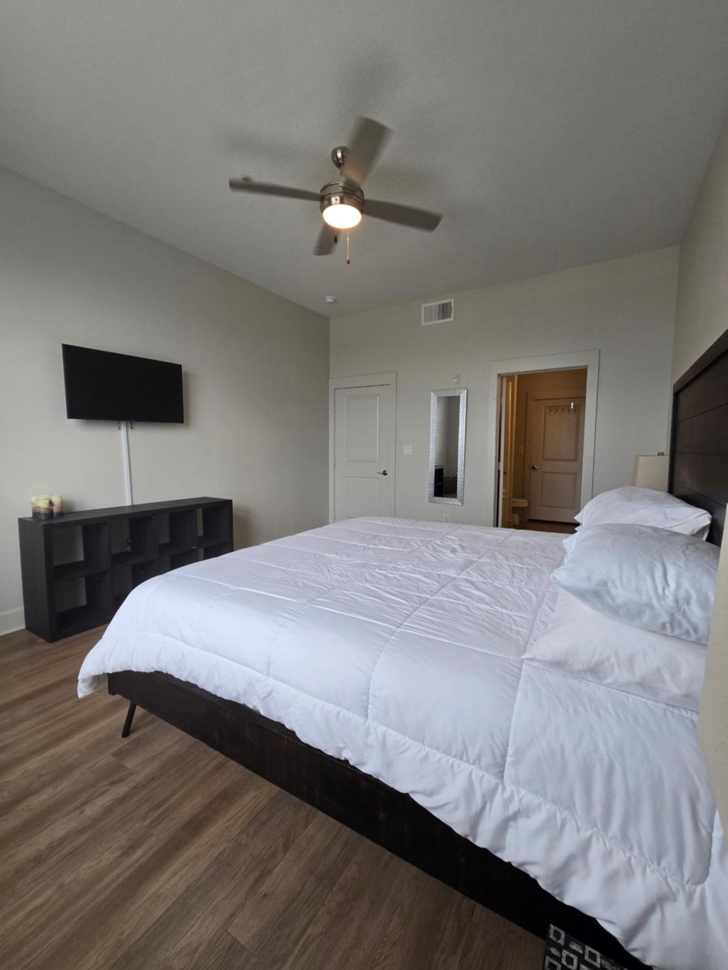 2Bdrm/2 King Beds/1Air Mattress Leilighet Dallas Eksteriør bilde