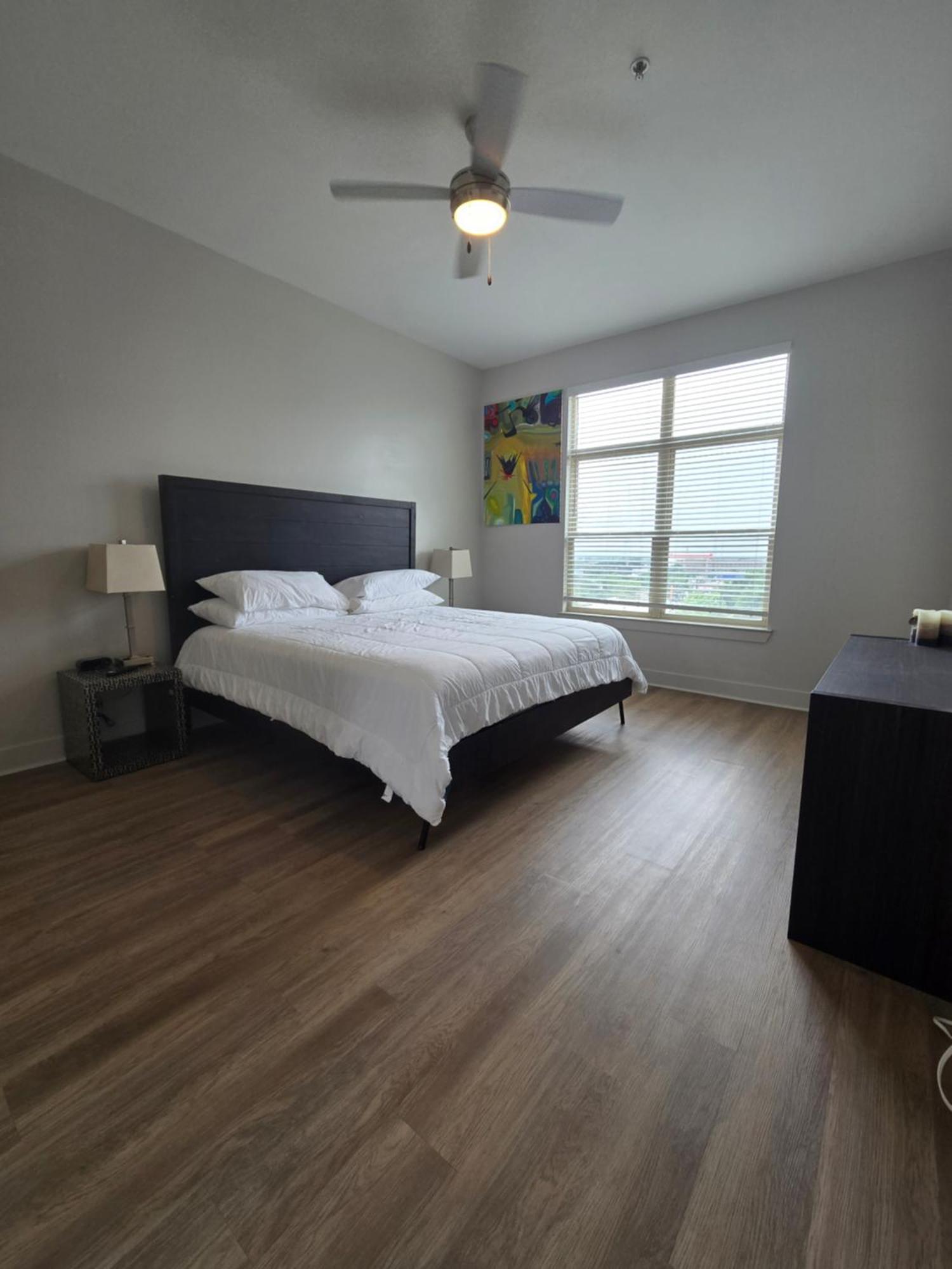 2Bdrm/2 King Beds/1Air Mattress Leilighet Dallas Eksteriør bilde
